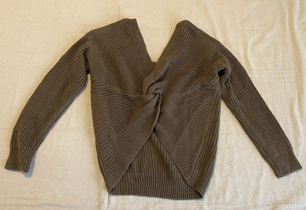 Love Tree Womens Sweater Size Medium Brown Twist Knot VNeck Cottage Core Boho